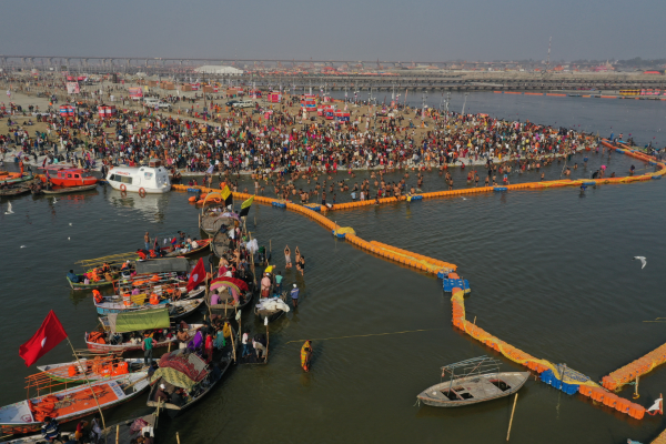 Kashi Prayagraj Ayodhya Luxury Circuit 4D/3N Divine Land Experience